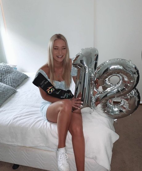 Emilie Kull pornographic actress images