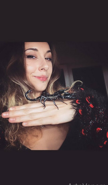 artnvenom pornstar beautiful galleries