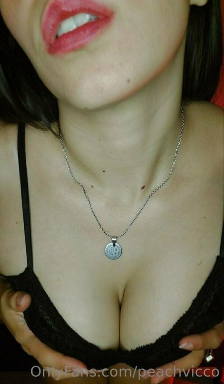 peachvicco nice pornstar photos