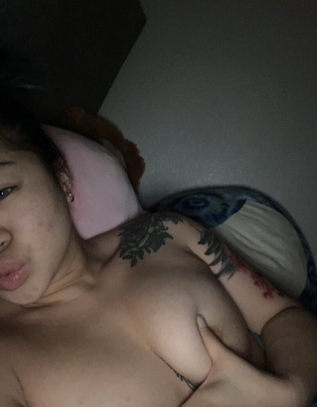 Crybabyxnina pornstar xxx image