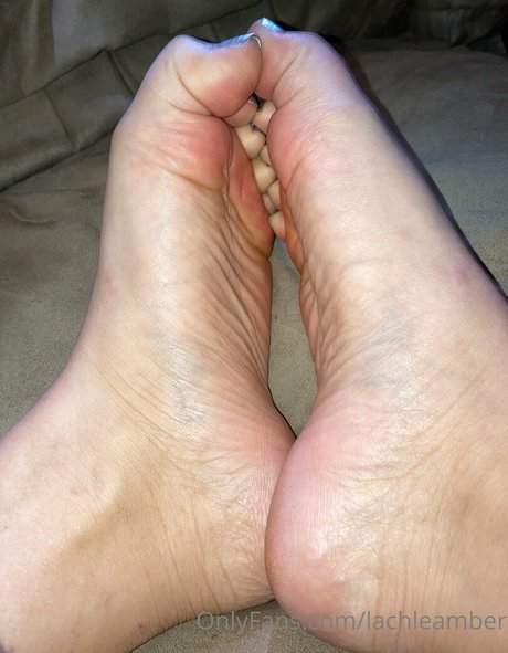 lachleamber sexy actress photo