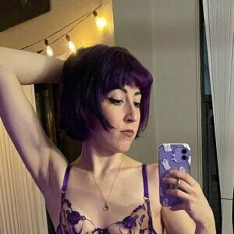 Darkch0mp beautiful actress picture