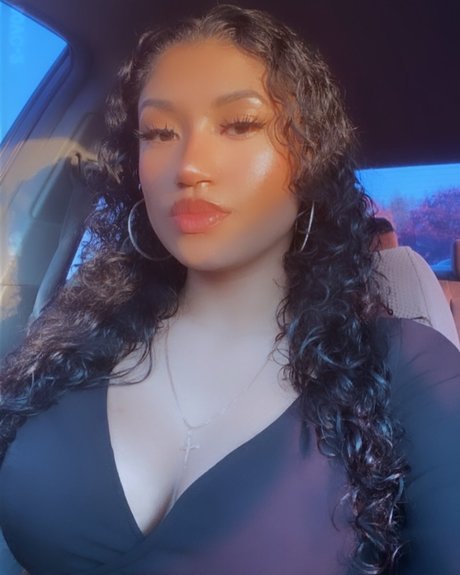 Tamia J sexy star galleries