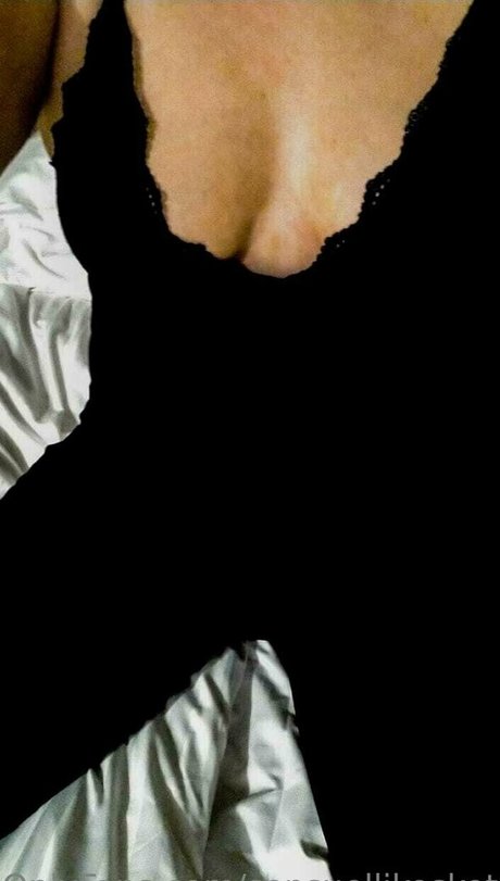 sensuellikosketus free pornstar images