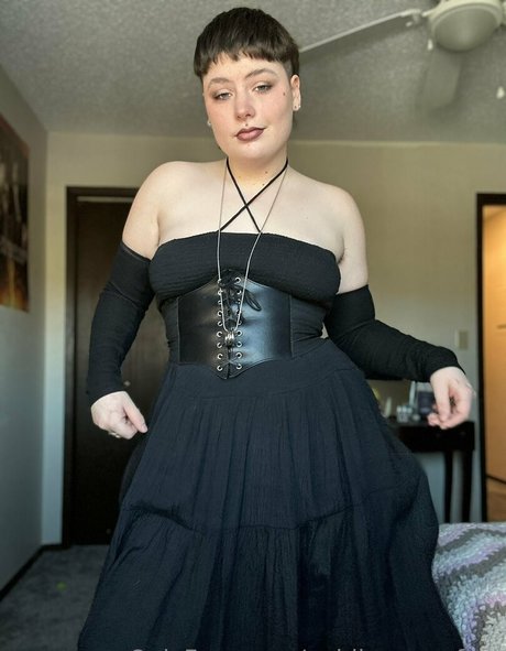 goblinqueenfree beautiful pornstar img