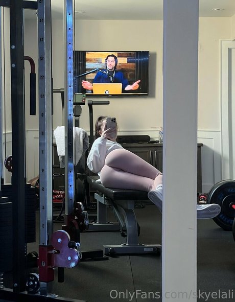 skyelali star sexy images