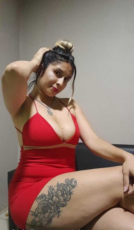 givepleasuree model hot picture