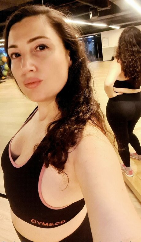 auroradawnbringer model nude photos