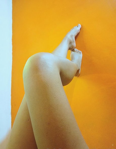 mili red13 naked pornstar gallery