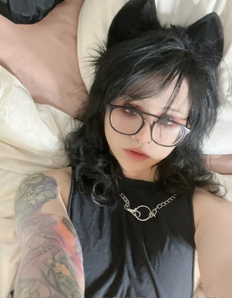 alsweyrs erotic pornstar photo