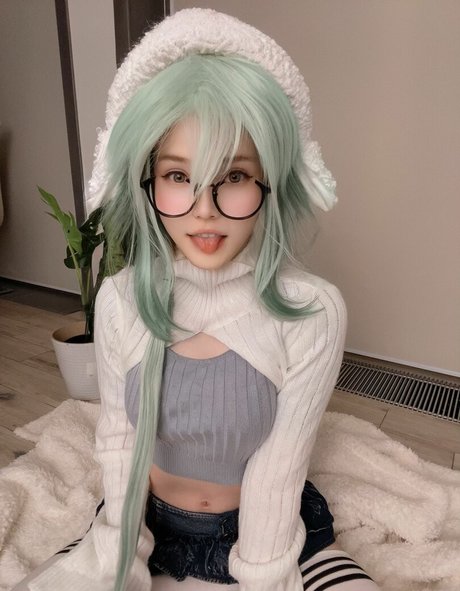 AlisaPikaPika naked star galleries