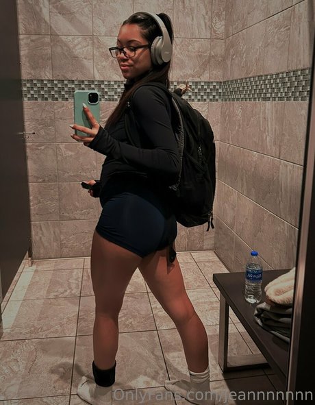 jeannnnnnn pretty star photo