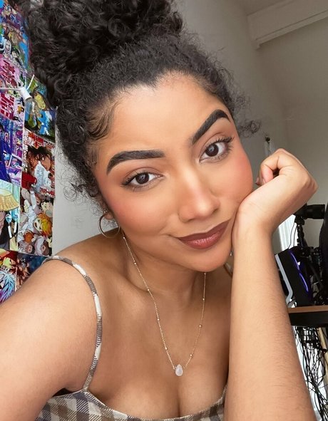 krystalogy high quality pornstar pics