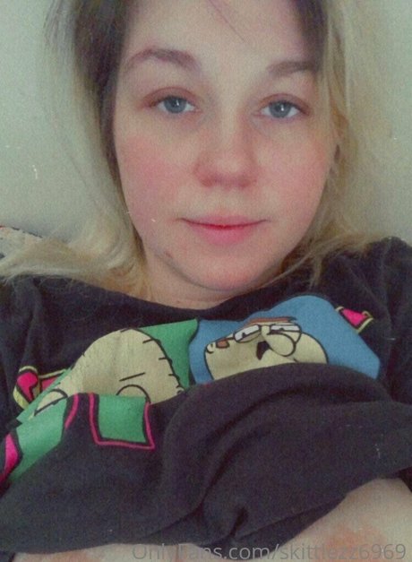 skittlezz6969 free model photo