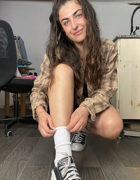 crazybritishoe top model photo