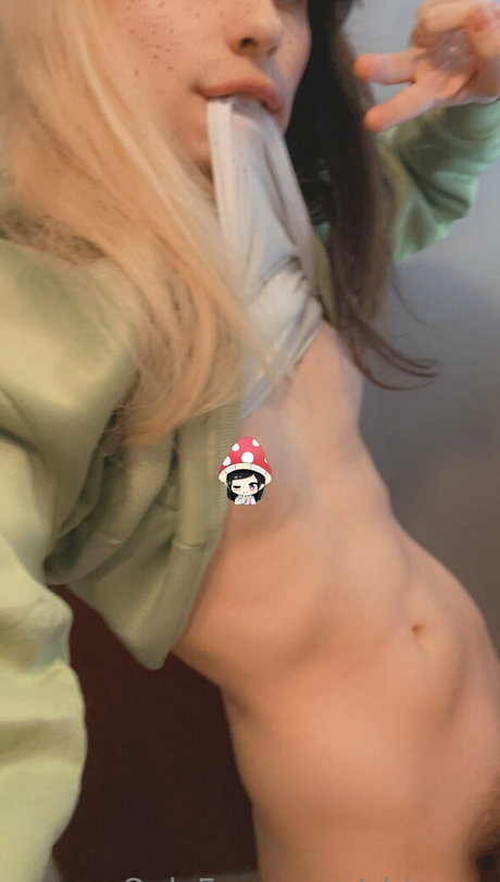 Shiruwu hd pornstar galleries