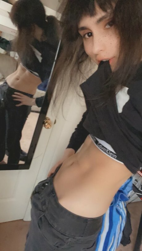 Shiruwu perfect actress galleries