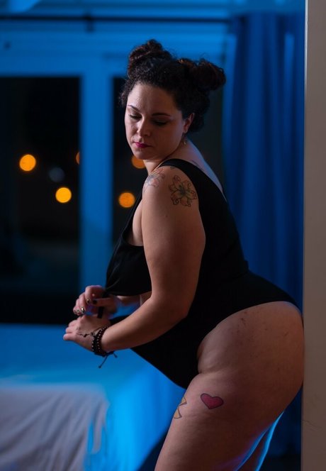 bettyplug pornstar nude gallery