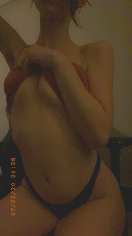 daniiixtxo model art photo