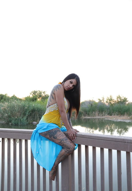 prettygrlrocky star xxx gallery