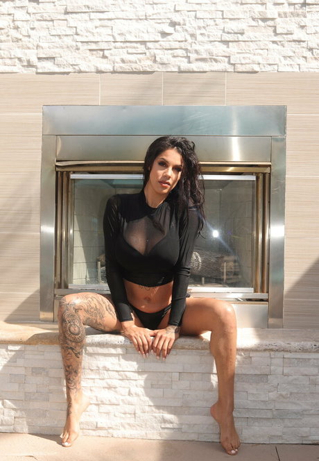 prettygrlrocky high quality actress image