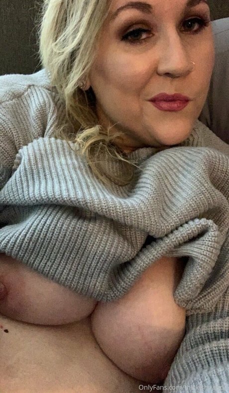 thickishpanda model porn galleries