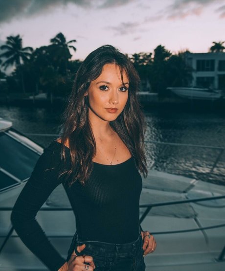 Amy Dangerfield sexy pornstar images