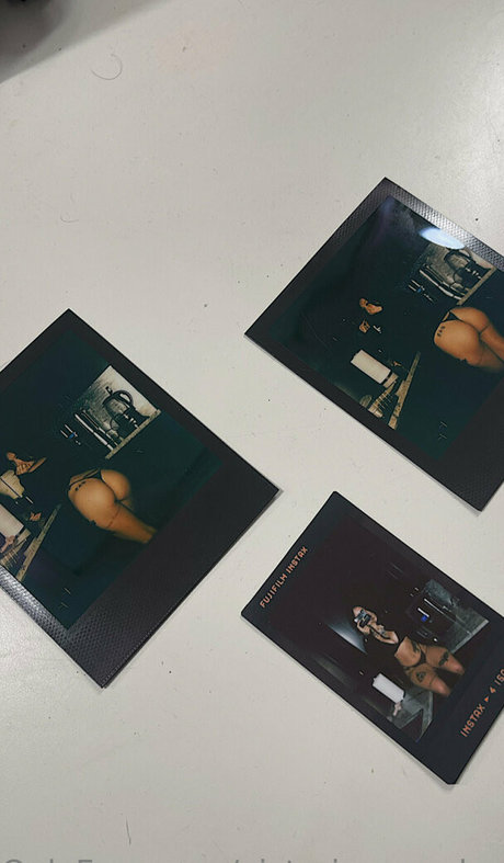 victoriaawoodard exclusive star pics