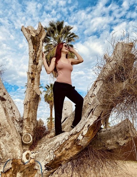 portiaa naked model gallery