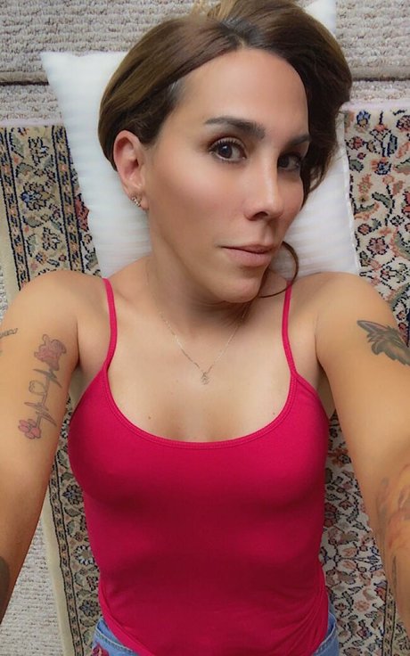 erikasweetts model hd photo