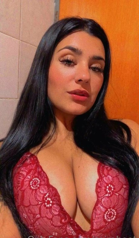 zairahoot model beautiful images