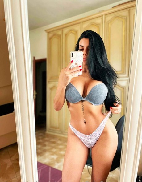 Callmegeorgette star hd photo