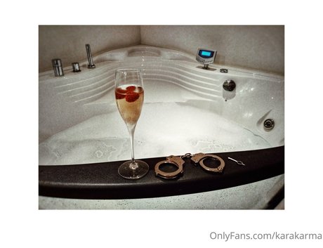 karakarma best star img