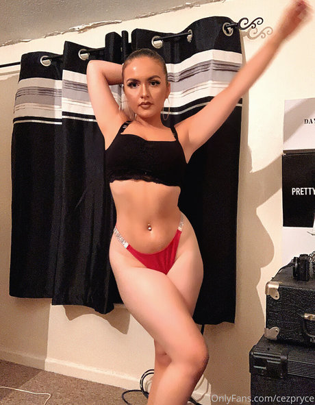 cezel nudes model img