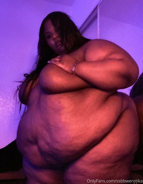ssbbwerotika pornographic model pic