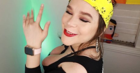 Thiessita pornstar sex img