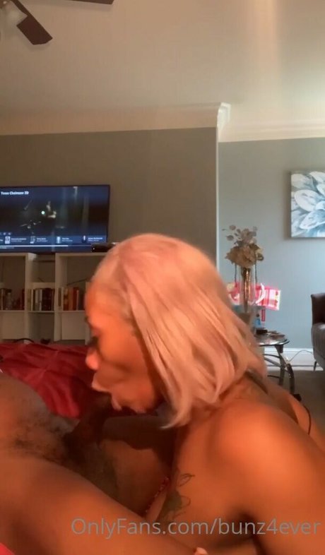 Bunz4ever pornstar top picture