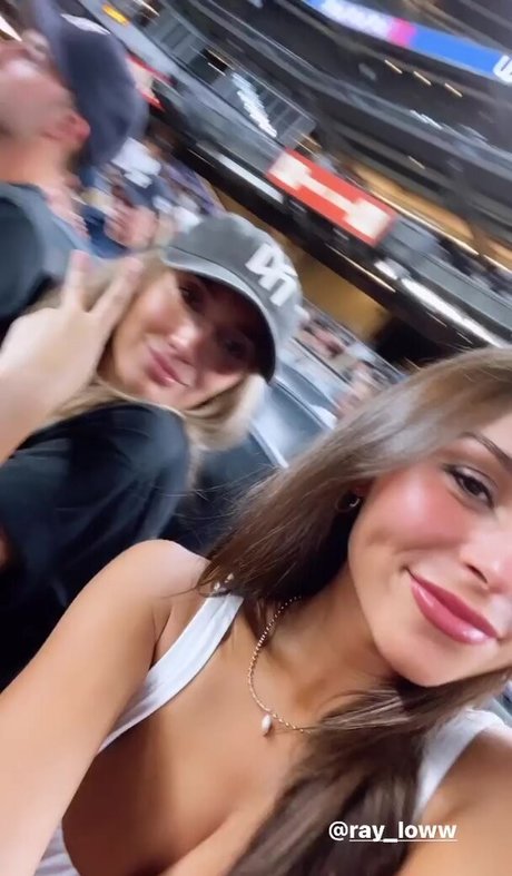 Faryn Corey erotic pornstar pics