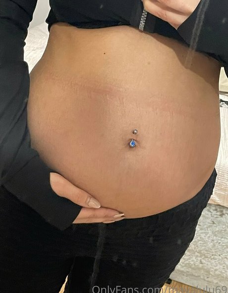 mayalulu69 erotic model photos