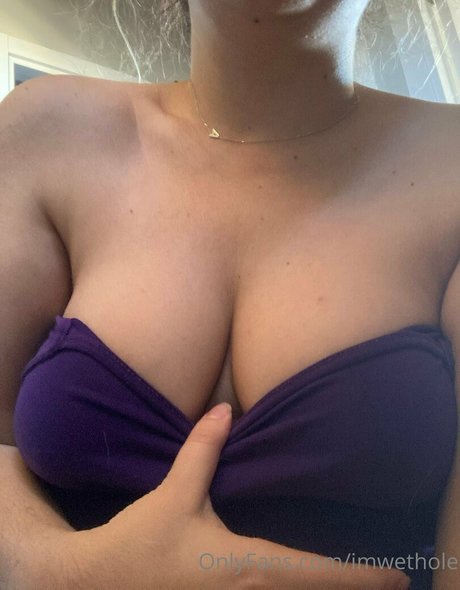 imwethole sexy model pic