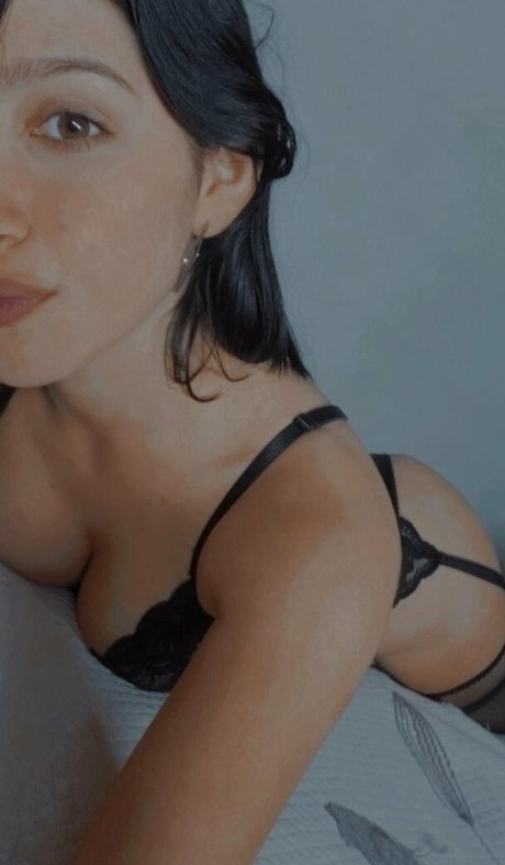 yas diaz19 naked star pics