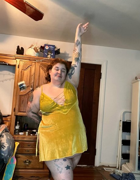 rainbowbelli pornstar exclusive pictures