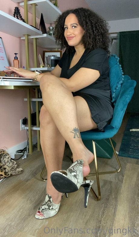 qingkk adult actress img