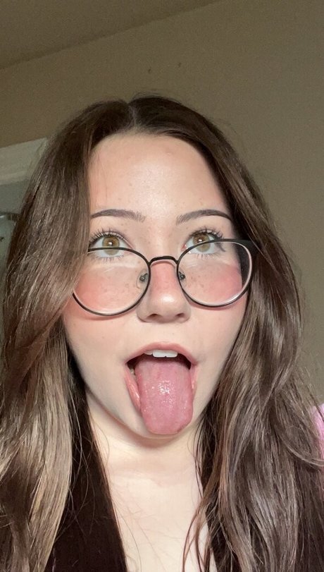 famous onlyfans top gallery