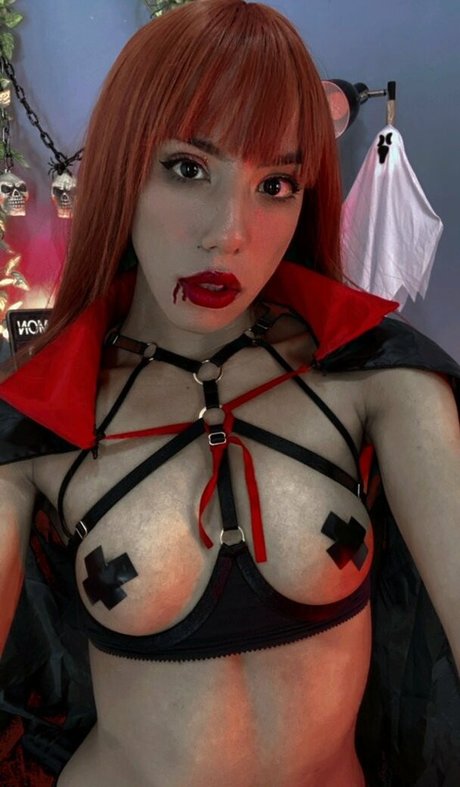 abiee naked pornstar picture