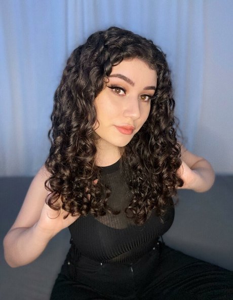 Yazzi model hd galleries