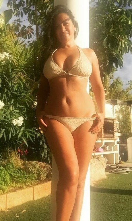 Angela Cavagna sexy actress picture