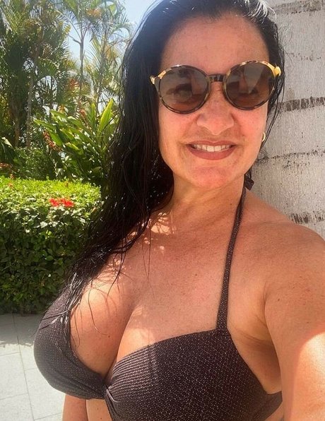 Angela Cavagna star hd gallery