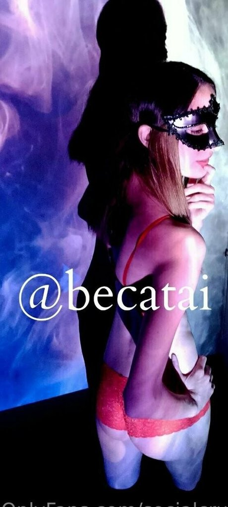 socialcruelty star sexy photos