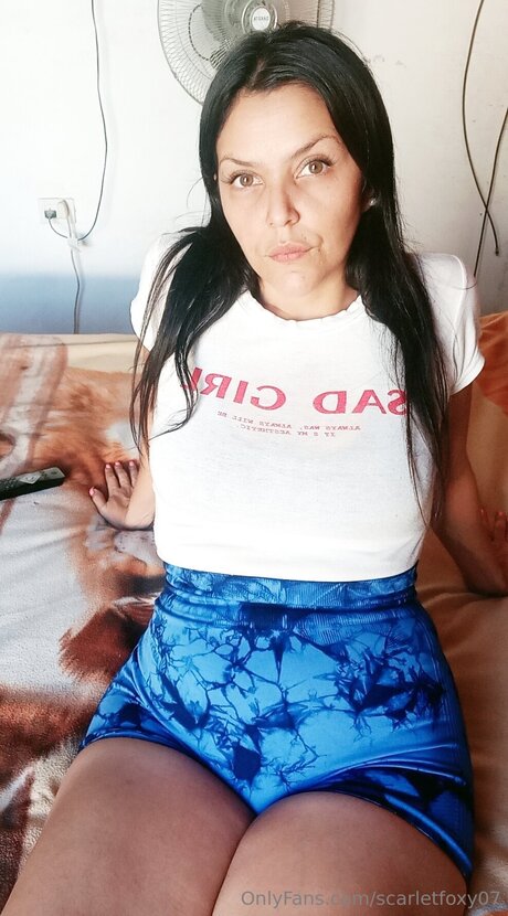 scarletfoxy07 Profile pic